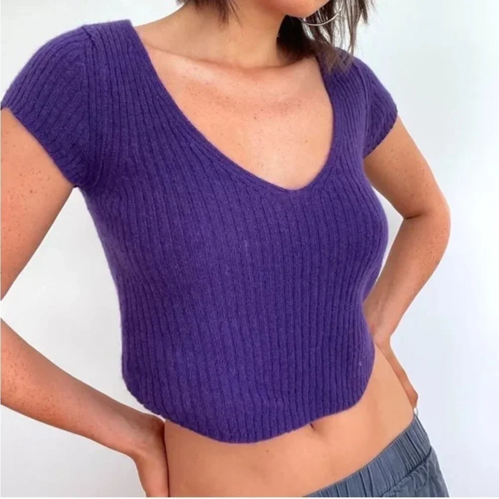 Cashmere Free People Purple Top, NWOT Small​​​​​​​​ - Picture 2 of 4